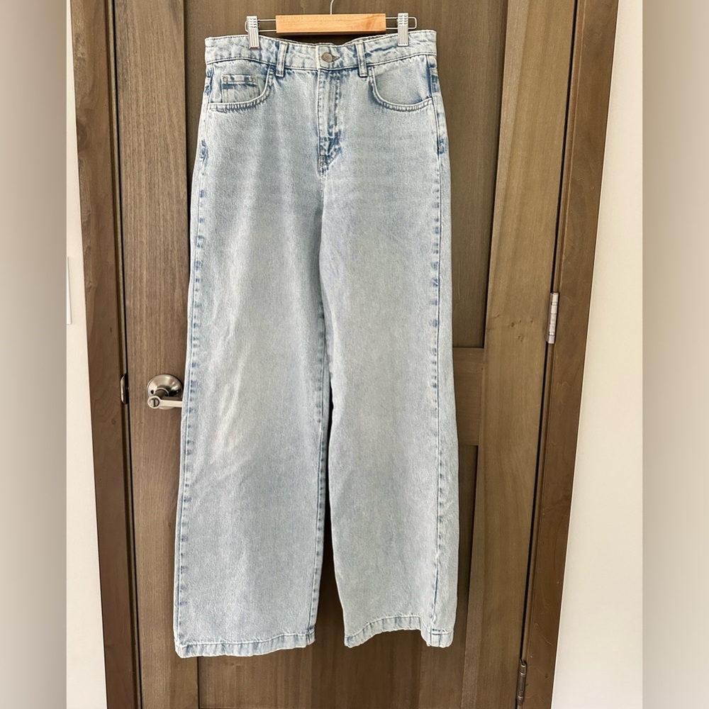 Zara Wide-Leg Jeans